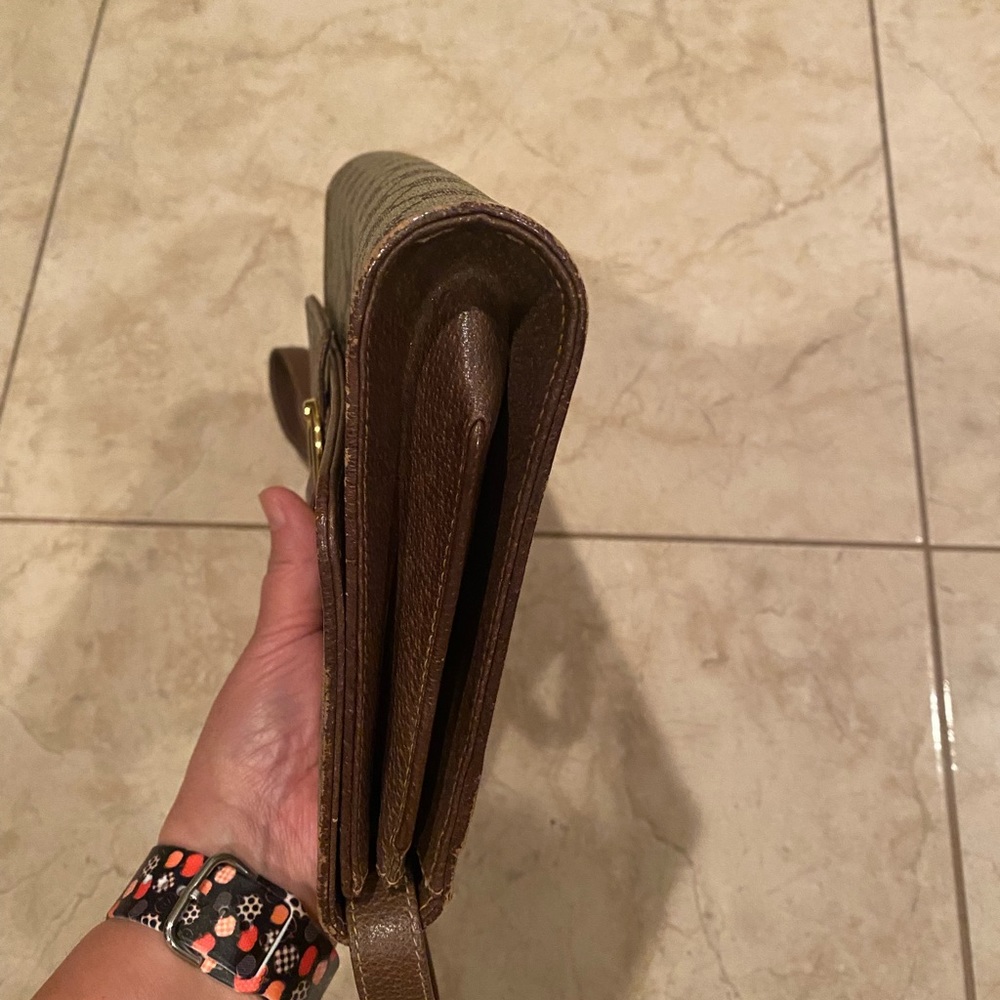 Gucci Women’s bag authentic - Picture 8 of 11